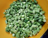 A picture of step 1 of Bhuni hui bhindi.