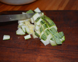 Foto del paso 1 de la receta: Zucchini, tomate y huevo con un toque especiado