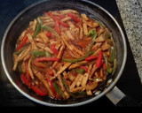 Foto del paso 4 de la receta: Relleno de pollo para fajitas!!