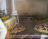 Foto langkah ke 7 dari resep Double Chocolate Cream Cheese Muffins.
