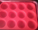 Foto del paso 3 de la receta: 🍧Postrecitos de gelatina y yogurt de frutillas 🍧