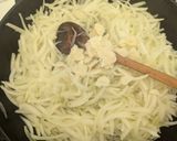 法式麵包師烤馬鈴薯 (洋蔥烤馬鈴薯) - Pommes Boulangère的食譜步驟1照片