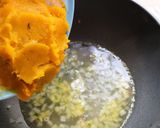 Hình bước làm 7 của món Pumpkin Soup (Súp Bí Đỏ) Dành cho các bà mẹ bỉm sữa