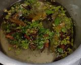 A picture of step 3 of Hyderabadi chicken dum biryani.