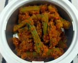 A picture of step 2 of Drumstick Subzi.