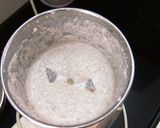 A picture of step 1 of Peanut Banana Usal.