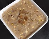 A picture of step 9 of Chikoo kesari.