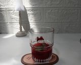 Foto langkah ke 2 dari resep Strawberry Mojito 🍓🍸.