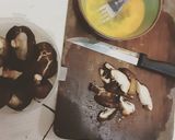 A picture of step 1 of Mushroom and Eggs Congee.