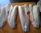 Foto del paso 2 de la receta: Milanesa de tararira 🐟 a la marinera con arroz