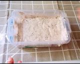 A picture of step 4 of Oreo Ice cream.