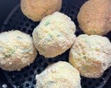 Foto del passaggio 3 della ricetta Polpette zucchine e ricotta