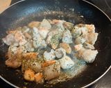 Foto del paso 7 de la receta Sopa de rape, langostinos y mejillones