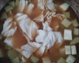 Foto langkah ke 4 dari resep Sayur Begar Rempesan Kerupuk.