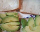 A picture of step 2 of Reubens Avocado Sandwich.