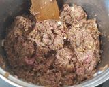 A picture of step 5 of Dad's Spag Bol.