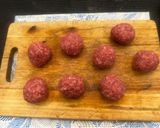 A picture of step 1 of Worlds Best Beef buger in a Bun - This is a mix of 5 Guys / BK / and BM - try it - Healty option!.