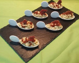 Foto del paso 9 de la receta: Cucharas de tortilla con tomates secos y crujiente de jamón