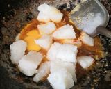 Gambar langkah 4 resipi Nasi Himpit Goreng.