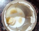 A picture of step 1 of Banana smoothie - Banana and cashew nut smoothie.
