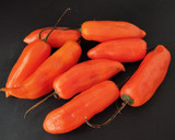 Foto del paso 1 de la receta: Ají amarillo {un básico de la cocina peruana}