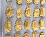 Foto langkah ke 3 dari resep Roti Semprit Tanpa Telur, Super Simpel, Mudah & Murah.