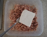 Foto del paso 1 de la receta: Bombitas de atún y queso crema