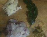 Foto langkah ke 3 dari resep Tumis Tahu dengan Jamur Kuping & Wortel.