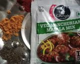 A picture of step 1 of Manchurian masala mini khakhra.