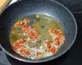 Foto del paso 3 de la receta: Sopa de aprovechamiento low cost