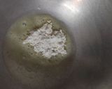 A picture of step 4 of White sauce pasta with garlic & spinach twist.