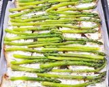Foto del passaggio 3 della ricetta Torta salata ASPARAGI SU UN LETTO DI PANE 🍞🌱