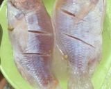 Foto langkah ke 1 dari resep Ikan nila pesmol.