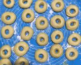 Foto langkah ke 6 dari resep 052. Donat Kentang.