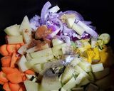 Foto del paso 1 de la receta: Crema de verduras con pollo