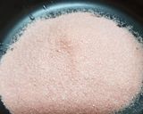 صورة لخطوة 8 من وصفة كيكة المهلبية مع الجلو والبسكويت