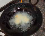 A picture of step 2 of Cabbage Manchurian.