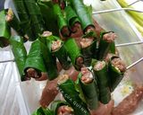 A picture of step 2 of Vietnamese Grilled Beef Wrapped in Betel Leaves (Bò cuốn lá lốt).