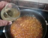 Foto del paso 3 de la receta: Guiso de garbanzos con espinacas y carne de cochino