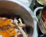 A picture of step 3 of Nizami chicken biryani.