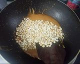 A picture of step 3 of Daliya Chikki / Roasted Puff Chana Chikki.