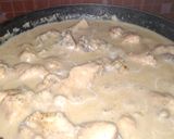 A picture of step 3 of Chicken in white gravy.