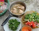 Foto langkah ke 1 dari resep Ayam Woku.