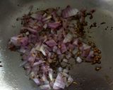 A picture of step 2 of Rajasthani Kachori.