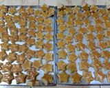 Foto langkah ke 4 dari resep Kue Kacang Almond mix Kacang Tanah.