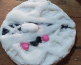 Foto del paso 5 de la receta: Galletitas de Halloween!! De masa de jengibre y decoración de glasé!!