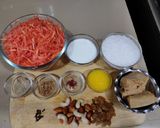 गाजर हलवा (Gajar Halwa Recipe In Marathi) रेसिपी स्टेप 1 फोटो 