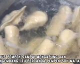 Foto langkah ke 7 dari resep Resep pempek udang rebon.