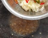 Gambar langkah 3 resipi Sayur Taugeh Kasar Tumis Bilis.