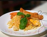 A picture of step 3 of Spaghetti In Cheesy Basil Egg Sauce.